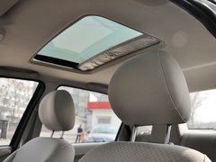 2013款 1.6L 手动 科技型天窗版