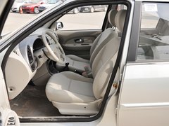 2013款 1.6L 手动 科技型天窗版