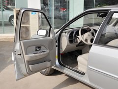 2013款 1.6L 手动 科技型天窗版