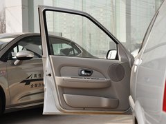 2013款 1.6L 手动 科技型天窗版