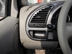 2013款 1.6L 手动 科技型天窗版
