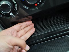 2013款 1.6L 手动 科技型天窗版