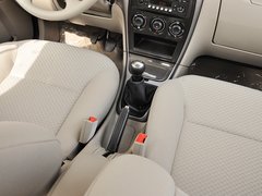 2013款 1.6L 手动 科技型天窗版