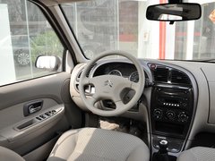 2013款 1.6L 手动 科技型天窗版