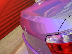 2013款 1.6L 手动 尊贵型