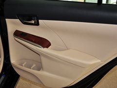 2013款 2.5L 自动 舒适版