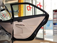 2013款 2.5L 自动 舒适版