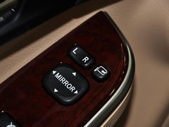 2013款 2.5L 自动 舒适版
