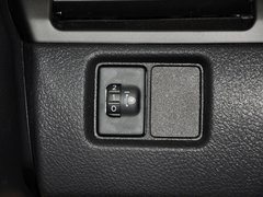 2013款 2.5L 自动 舒适版