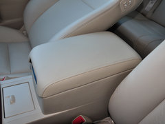 2013款 2.5L 自动 舒适版