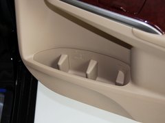 2013款 2.0L 自动 舒适版