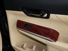 2013款 2.0L 自动 舒适版