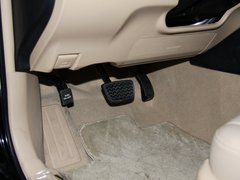 2013款 2.0L 自动 舒适版