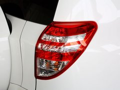 2013款 2.0L 经典特装版5座