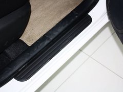 2013款 2.0L 经典特装版5座