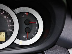 2013款 2.0L 经典特装版5座