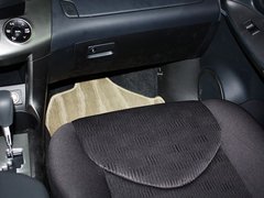 2013款 2.0L 经典特装版5座