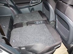 2013款 2.0L 经典特装版5座
