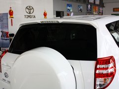 2013款 2.0L 经典特装版5座