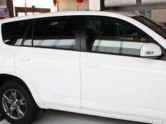 2013款 2.0L 经典特装版5座
