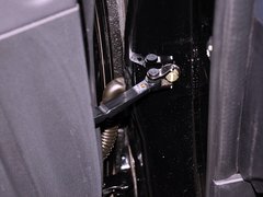 2013款 1.8T 自动 旗舰型