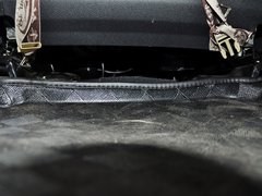 2013款 1.8T 自动 旗舰型