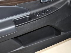 2013款 1.8T 自动 旗舰型
