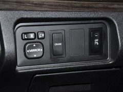 2013款 1.8T 自动 旗舰型