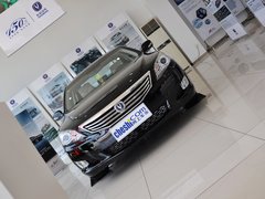 2013款 1.8T 自动 旗舰型