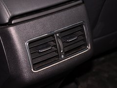 2013款 1.8T 自动 旗舰型