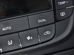 2013款 1.8T 自动 旗舰型