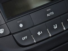 2013款 1.8T 自动 旗舰型