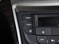 2013款 1.8T 自动 旗舰型
