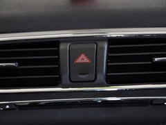 2013款 1.8T 自动 旗舰型