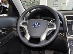 2013款 1.8T 自动 旗舰型