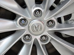 2013款 1.8T 自动 旗舰型