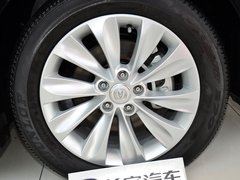 2013款 1.8T 自动 旗舰型