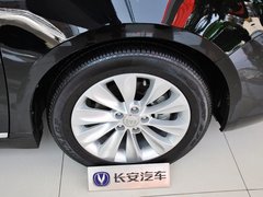 2013款 1.8T 自动 旗舰型