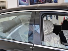 2013款 1.8T 自动 旗舰型