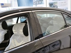 2013款 1.8T 自动 旗舰型