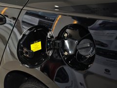 2013款 1.8T 自动 旗舰型