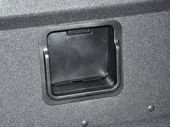 2013款 1.8T 自动 旗舰型