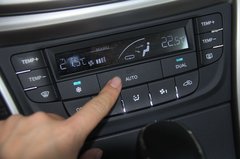 2013款 1.8T 自动 尊贵型