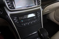2013款 1.8T 自动 尊贵型