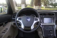 2013款 1.8T 自动 尊贵型