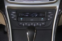 2013款 1.8T 自动 尊贵型