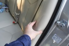 2013款 1.8T 自动 尊贵型