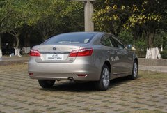 2013款 1.8T 自动 尊贵型