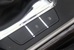 2013款 1.8T 自动 尊贵型