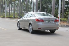 2013款 1.8T 自动 尊贵型